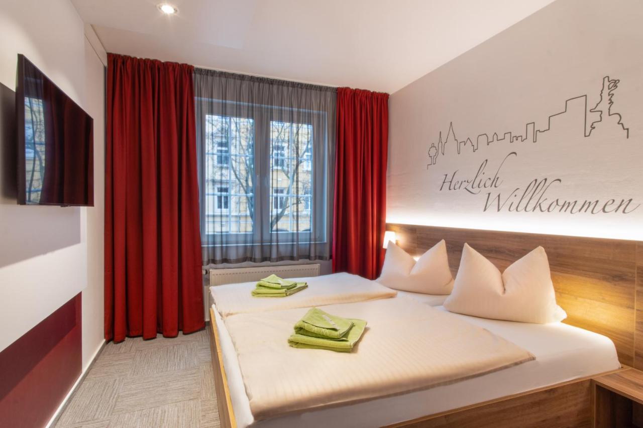 Hotel Wettiner Hof リーザ エクステリア 写真
